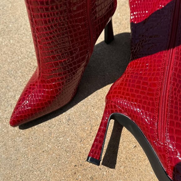 New Red Crocodile Croc Embossed Knee High Boots Pointed Toe Stiletto Heel Zipper - Picture 8 of 9